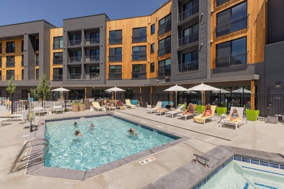 YOTELPAD Park City - Swimming Pools