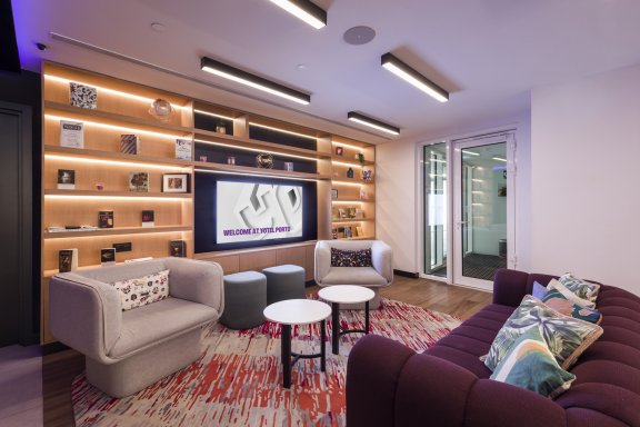 Meeting spaces at YOTEL Porto